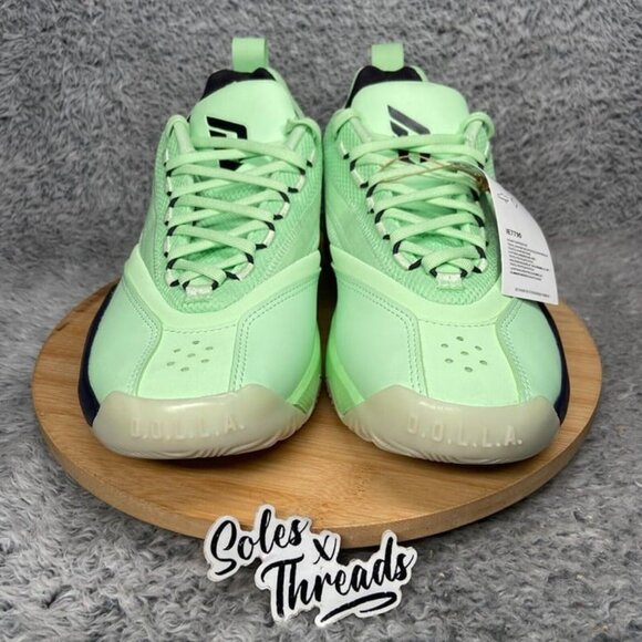 Adidas Dame Certified 2 Low Size 13 Men Basketball Semi Green Spark Aurora - Picture 4 of 7